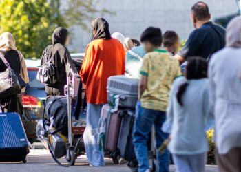 Germany to Delay Relocation of Afghan Refugees from Pakistan