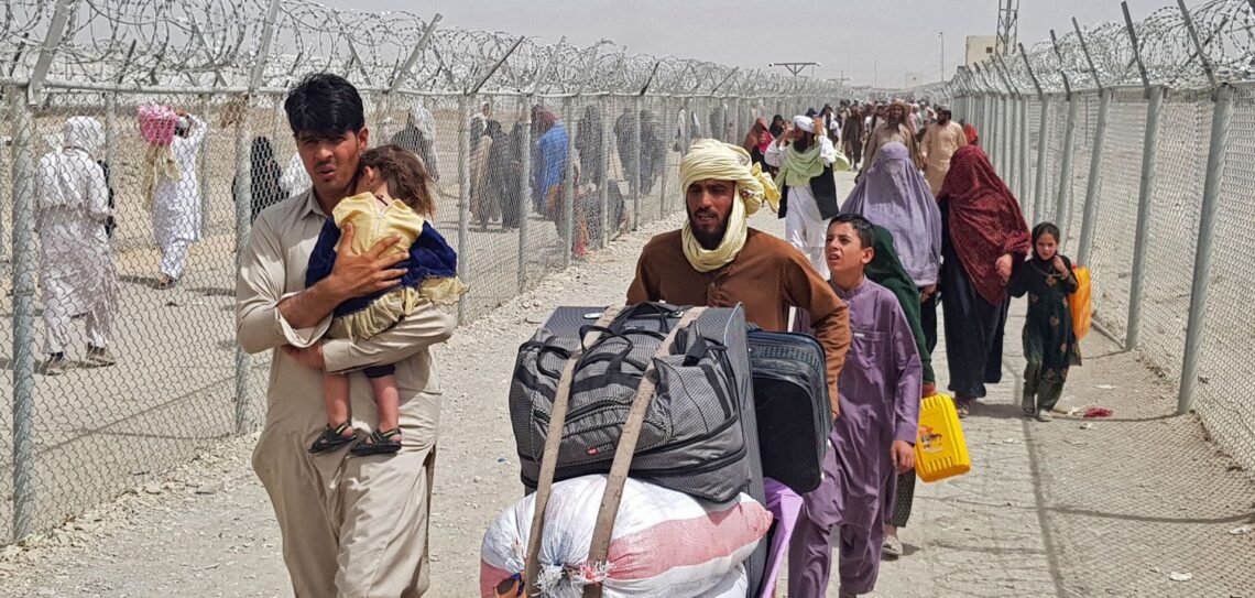 Taliban Says Over 4,000 Afghan Refugees Deported From Pakistan