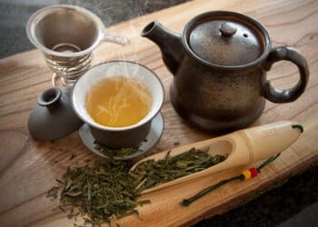 L’histoire du thé : comment cette boisson est devenue un pont entre les cultures