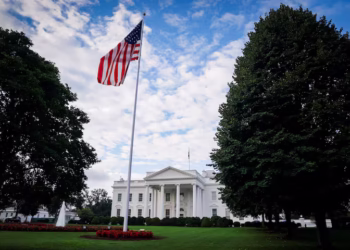 Les États-Unis ajoutent 22 pays aux listes de restriction et d’interdiction de voyage