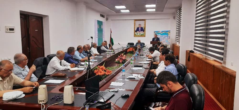پژوهشگران در دوشنبه روش حکومتداری ببرک کارمل را به بررسی گرفتند