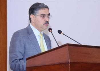 نخست وزیر پاکستان: تسلیحات رهاشده‌ در افغانستان تهدیدی علیه منطقه است