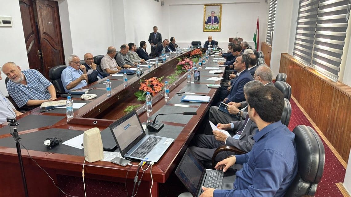 رونمایی از برگردان فارسی کتاب «ناپلئون افغانستان» در دوشنبه