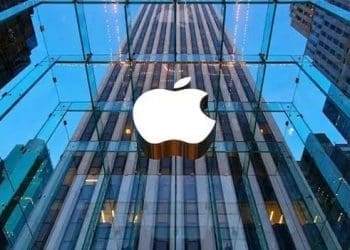 برنامه‌ی بزرگ اَپل؛ آوردن هوش مصنوعی در تولیدات‌اش