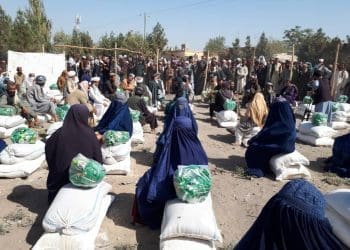 توزیع مواد خوراکی برای نزدیک به ۹۰۰ خانواده در کندز