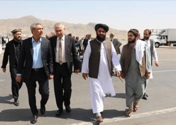 سفر یک هیات بلندپایه‌ی اوزبیکستانی به افغانستان