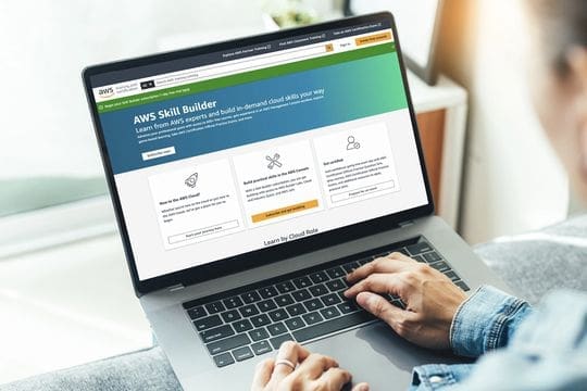 برگزاری صنفهای آموزشی هوش مصنوعی توسط آمازون