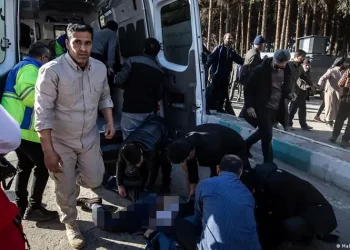 حملات مرگ‌بار در ایران؛ بیش از ۷۰ تن جان‌باخته‌ و ۱۷۰ تن زخمی شدند