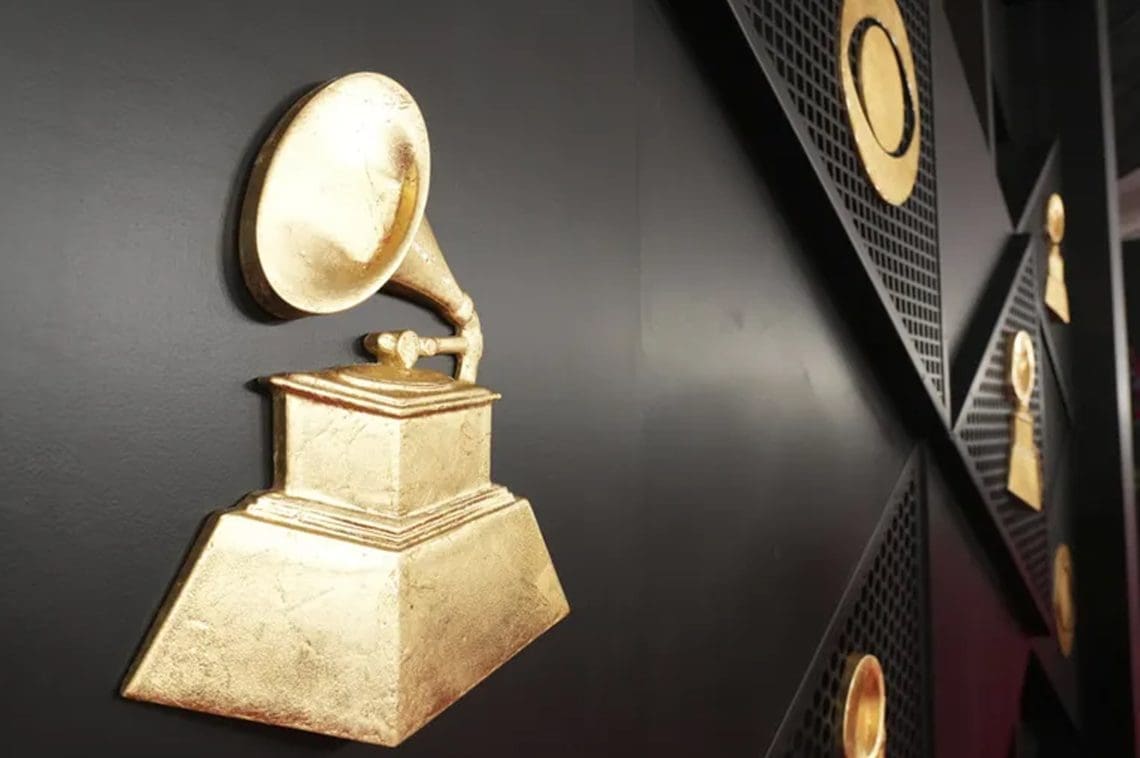 «شبِ موسیقی»؛ گرمی برگزاری شصت‌وششمین جشنواره‌ی جوایز گرَمی با درخشش تیلور سوئیفت و بیلی آیلیش