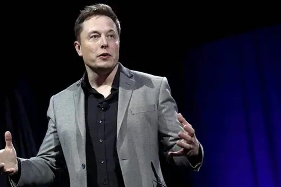 ایلان ماسک: نخستین دریافتکنندهی تراشهی نیورالینک میتواند با افکارش ماوس رایانه/کمپیوتر را کنترل کند