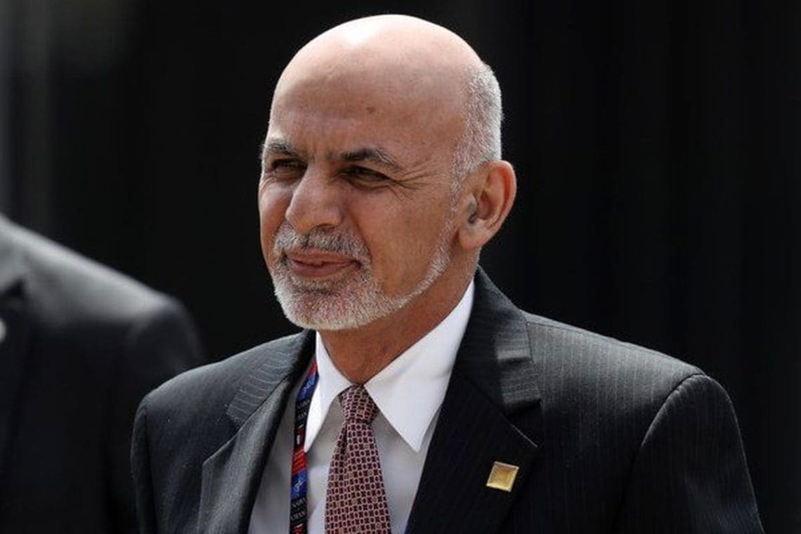 «مُلکِ بی‌پرسان»؛ اشرف غنی می‌پرسد که عواید ملی افغانستان به‌کجا می‌‌رود؟‌