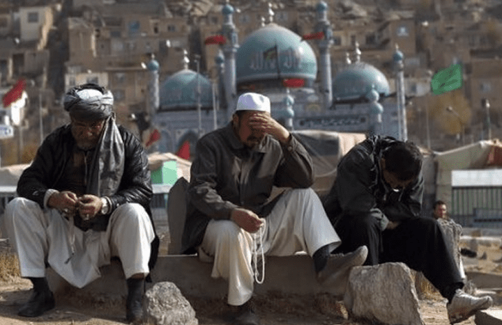 خوشههای اندوه؛ چه عواملی افغانستان را «غمگینترین» کشور جهان کرده است؟