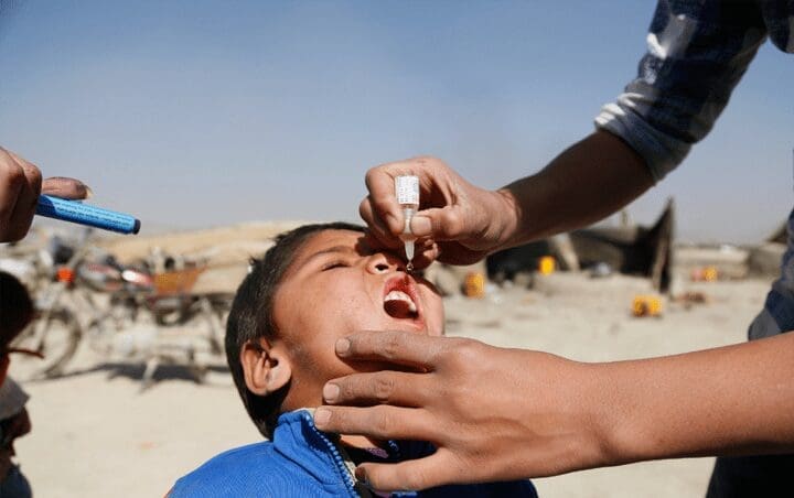 بیلگیتس میگوید که از بین بردن فلج اطفال تضمین نشده و به حمایت جهانی نیاز دارد