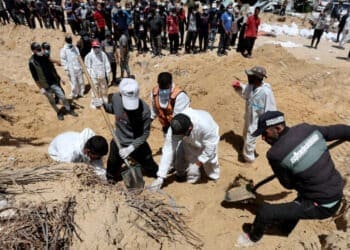 کشف یک گور دسته‌جمعی در غزه