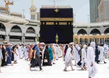 مرگ دست‌کم ۱۳۰۰ تن در جریان مراسم حج امسال