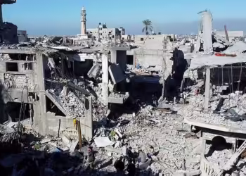 حملات هوایی سنگین اسرائیل در غزه بیشتر از ۳۰۰ کشته و زخمی برجای گذاشت