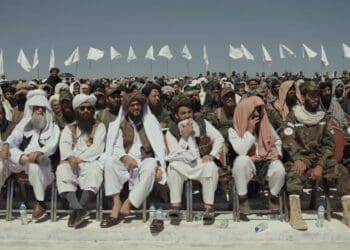 مستند جدید در مورد طالبان؛ فرمانده نیروی هوایی طالبان یک پرسش ضرب ساده را حل نمی‌تواند