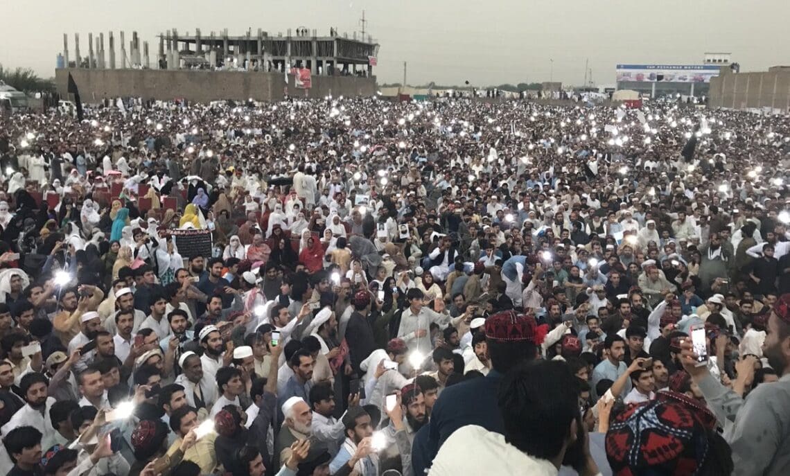 دویچه وله: پشتون‌های پاکستان از جنگ خسته شده‌اند