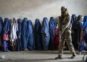 زنان معترض افغانستان: خشونت علیه زنان همیشه «چشم کبود و بینی خونی» نیست