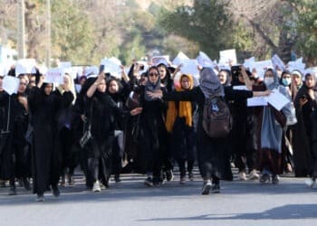 زنان معترض می‌گویند طالبان بزرگ‌ترین تهدید برای زنان کشور است