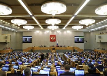 انجمن هماهنگی زنان فعال: تصمیم روسیه «خیانت» به زنان افغانستان است