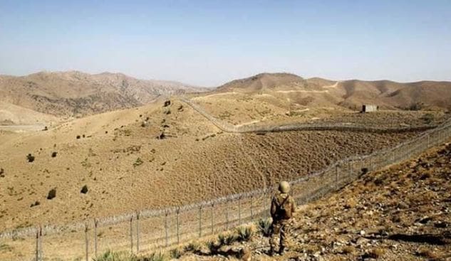 نیروهای پاکستانی: ۱۶ عضو تیتیپی را که از افغانستان وارد میشدند کشتیم
