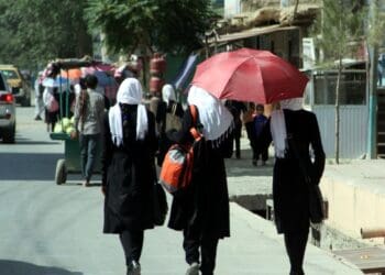 اتحادیهی اروپا: آموزش زنان کلید پایداری بلندمدت افغانستان است