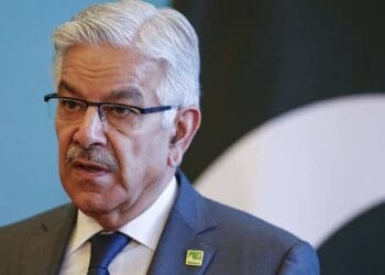 وزیر دفاع پاکستان: طالبان نیروی نیابتی ما و امریکا بود