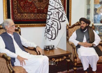 تاکید طالبان و پاکستان بر «اعتماد و همکاری» هم‌زمان با اخراج گسترده‌ی مهاجران