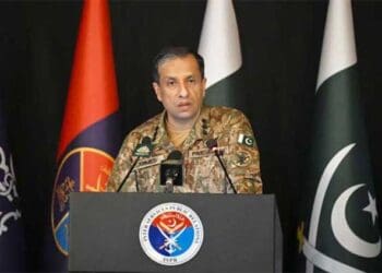 سخنگوی ارتش پاکستان: هند نخبگان افغانستان را می‌خرد و علیه ما ‌کار می‌گیرد