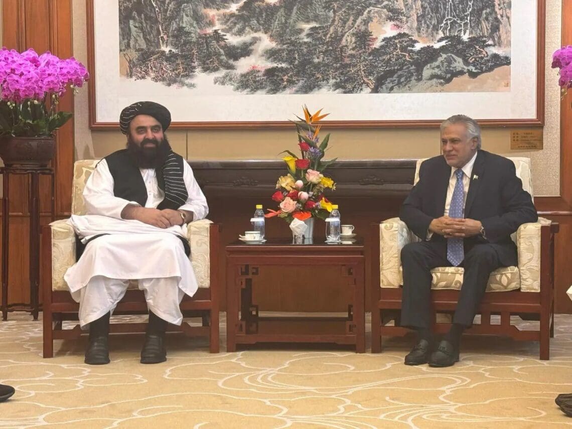 میانجی‌گری چین، طالبان و پاکستان را به ارتقای روابط کشاند