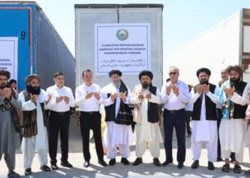 ازبیکستان به‌ مناسبت عید قربان ۱۸۳ تُن مواد خوراکی به افغانستان کمک کرد