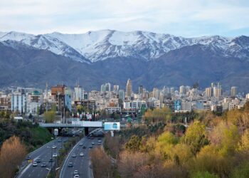 رسانه‌های ایرانی: یک زن اهل افغانستان همراه با سه کودکش در تهران کشته شدند