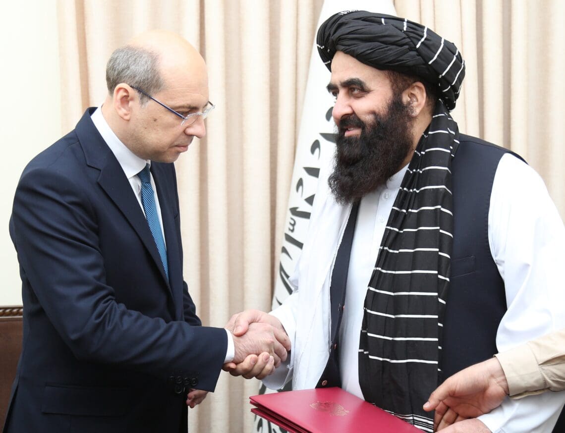 طالبان و آزمون جهان: آیا کشورهای دیگر مسیر روسیه را خواهند رفت؟