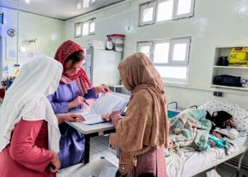 فروپاشی نظام  صحی؛ داکتران بی‌مرز: شفاخانه‌های تحت حمایت ما در افغانستان، ظرفیت کافی ندارند