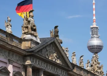 دادگاهی در آلمان مرد افغانستان‌تباری را به اتهام کشتن برادرش محاکمه می‌کند