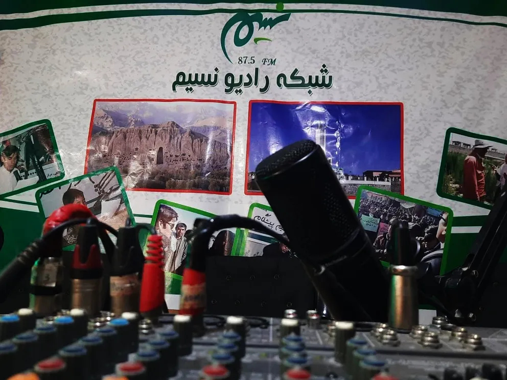 «با بهبود شرایط دوباره بر میگردیم»؛ رادیو نسیم پس از ۱۳ سال نشراتش را متوقف کرد