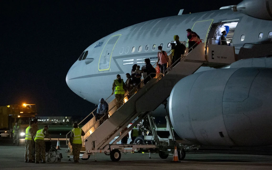 اطلاعات همکاران پیشین نیروهای بریتانیایی در افغانستان بار دیگر درز کرد