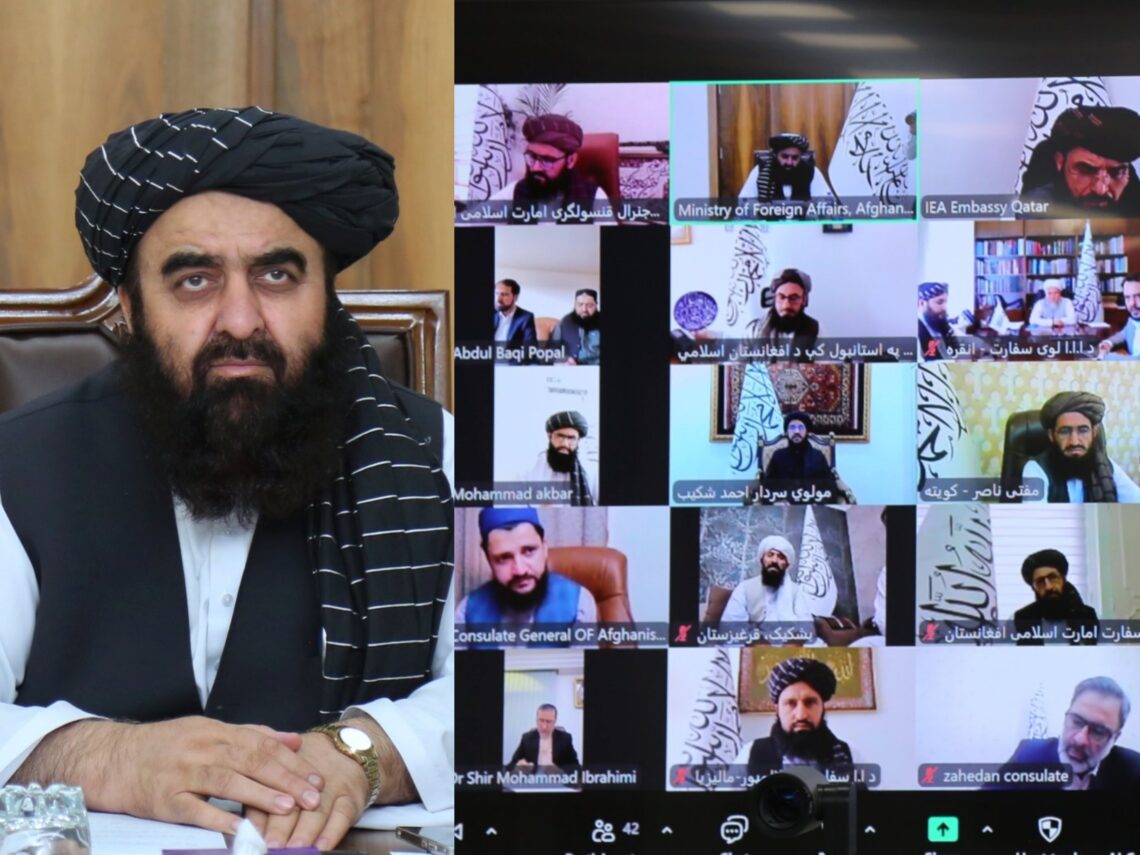 متقی به دیپلوماتهای طالبان در خارج: از کشورهای میزبانتان برای زمینلرزه درخواست کمک کنید