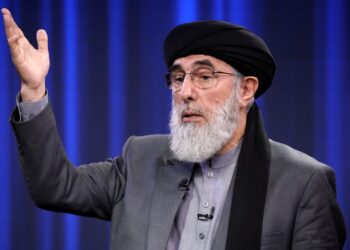 حکمتیار: امریکا برای «اشغال» افغانستان، پایگاه بگرام را می‌خواهد