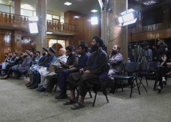 دیدبان حقوق بشر: طالبان خبرنگاران را بازداشت و شکنجه می‌کند