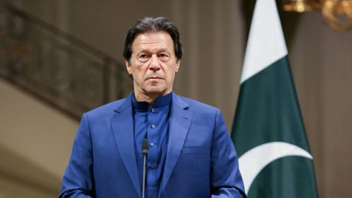عمران خان بار دیگر بر لزوم گفت‌وگوی پاکستان با طالبان تاکید کرد