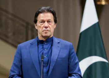 عمران خان بار دیگر بر لزوم گفت‌وگوی پاکستان با طالبان تاکید کرد