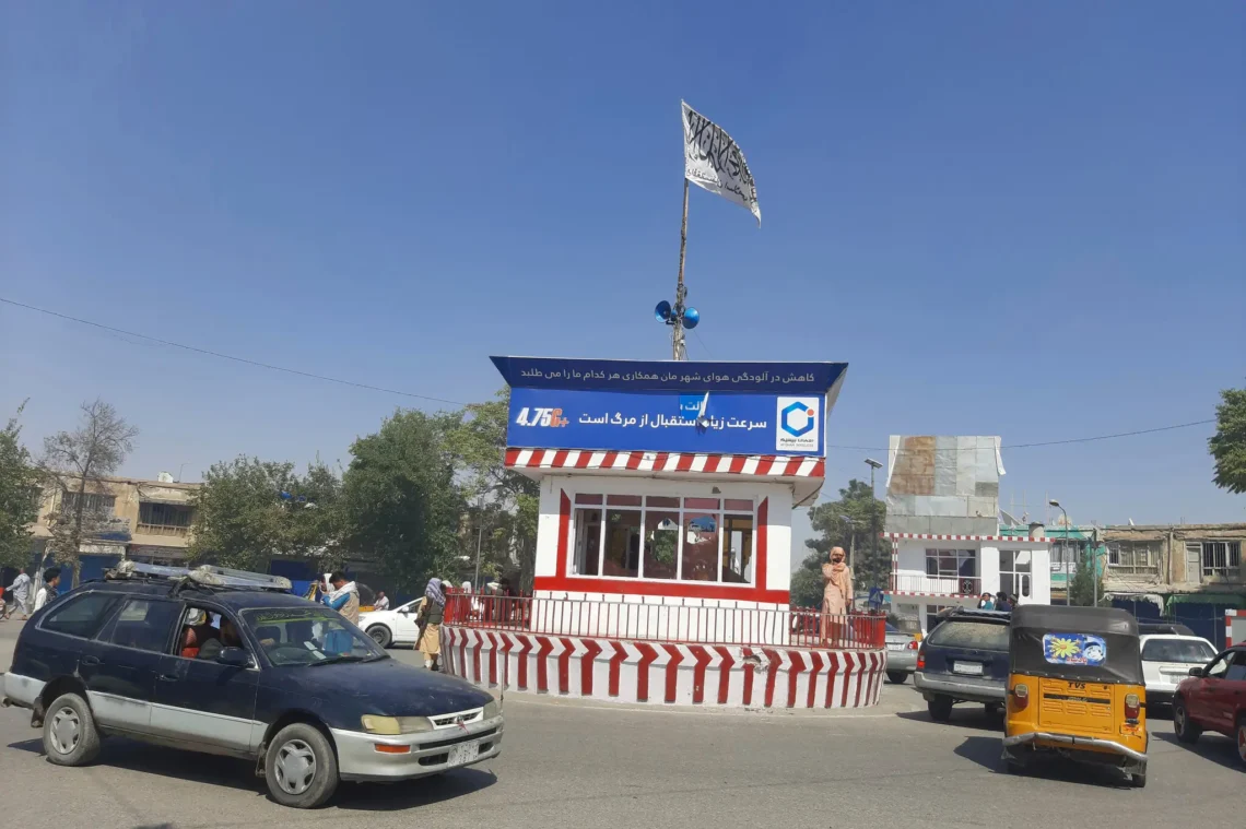 طالبان: انفجاری در قندز جان حامل مواد موادمنفجره را گرفت