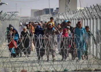 طالبان از بازگشت اجباری ۶ هزار مهاجر افغانستان از پاکستان خبر داد