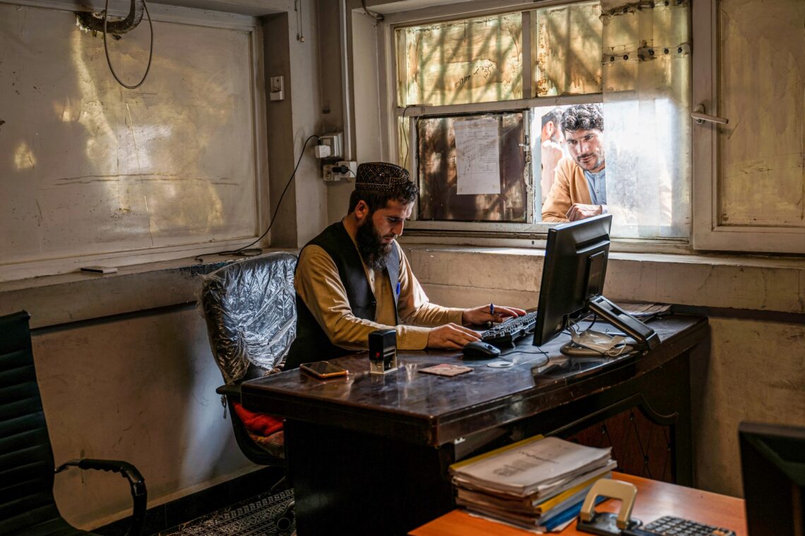 کاهش بودجه؛ ملل متحد: سازمان‌های غیردولتی در افغانستان نیمی از کارمندان‌شان را اخراج کرده اند