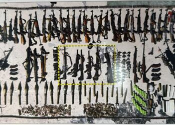 رسانه‌ی پاکستانی: از نزد شبه‌نظامیان در خیبرپختونخوا سلاح‌های امریکایی به دست آمد