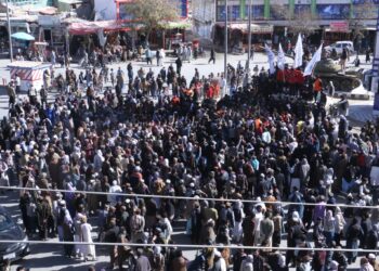 باشندگان پکتیا از بازیکنان تیم فوتسال زیر ۱۷ سال افغانستان استقبال کردند