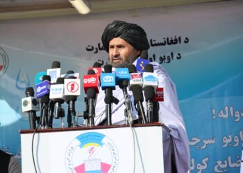 طالبان: برای بازرگانی از مسیرهای جایگزین پاکستان استفاده شود