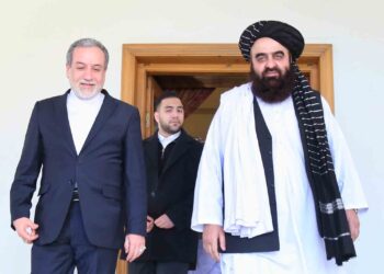 وزیران خارجه‌ی طالبان و ایران درباره‌ی وضعیت منطقه‌ای گفت‌وگو کردند